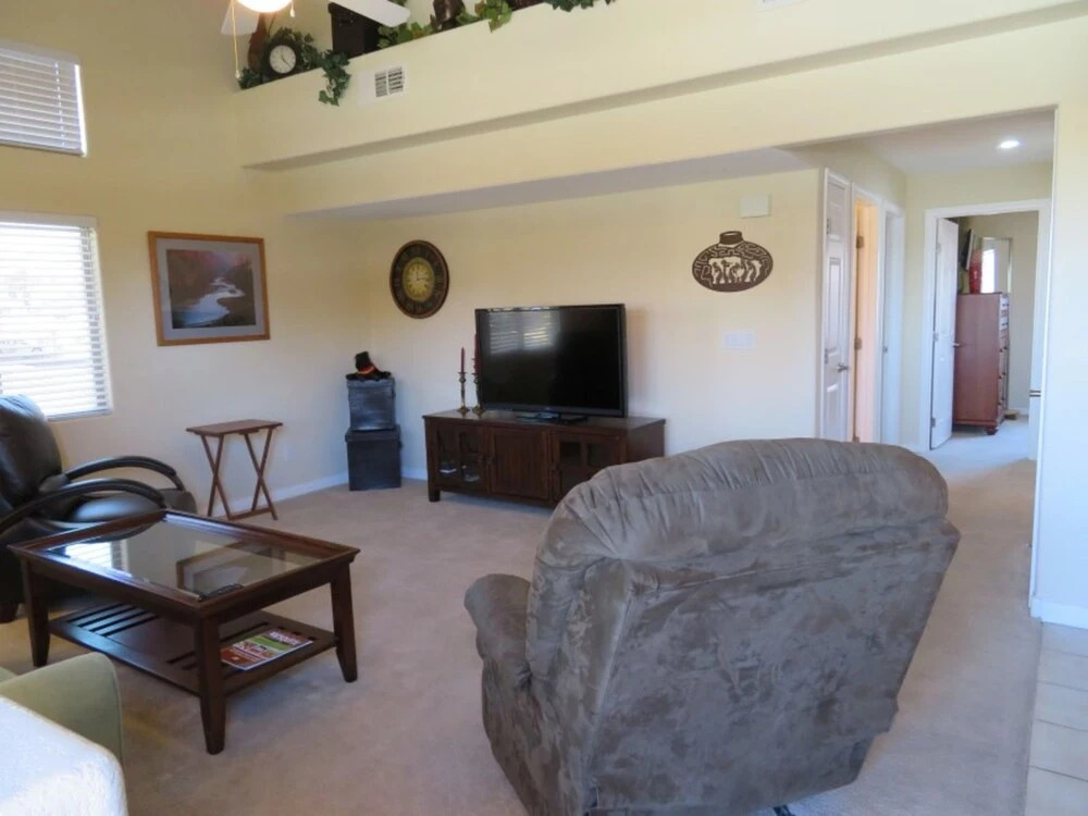 Doug And Vickie Barney 3 Bedroom Condo