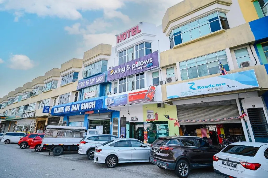 Swing & Pillows - Rawang Selangor