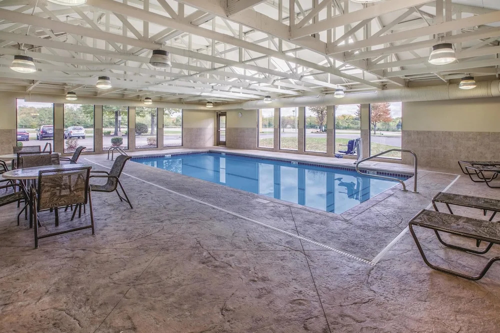 La Quinta Inn & Suites Canton