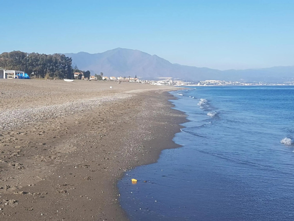 HIGH RELAXING Alboran Hills