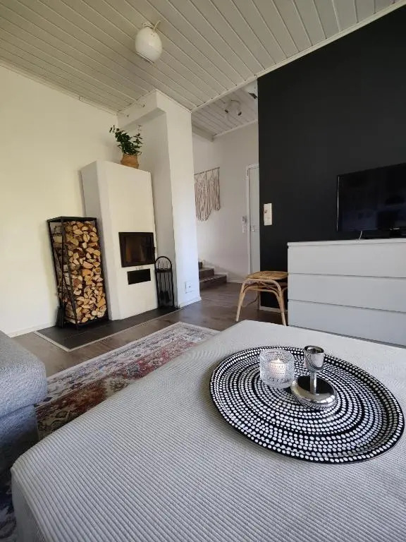Laplands Hillside Villa