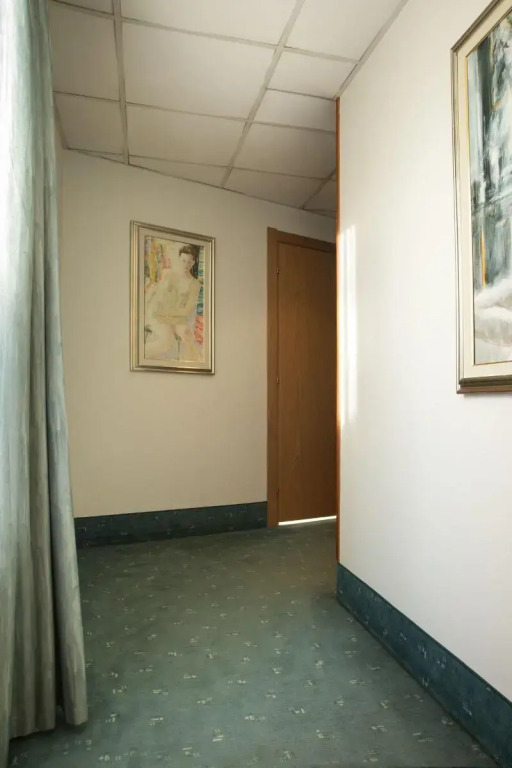 Hotel Re