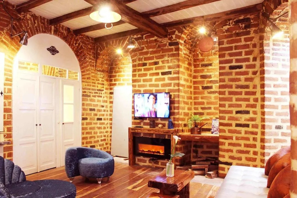 Old Town Quito Suites, Heritage Hotel, Historic center
