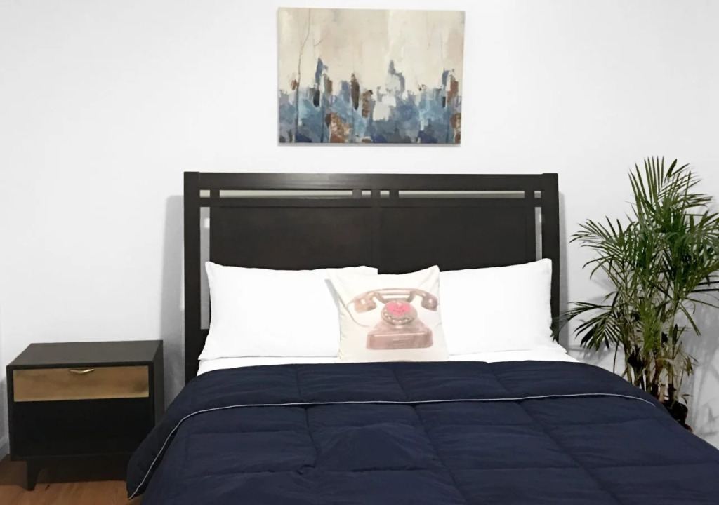 Racpanos Modern Stay on Ocean Avenue