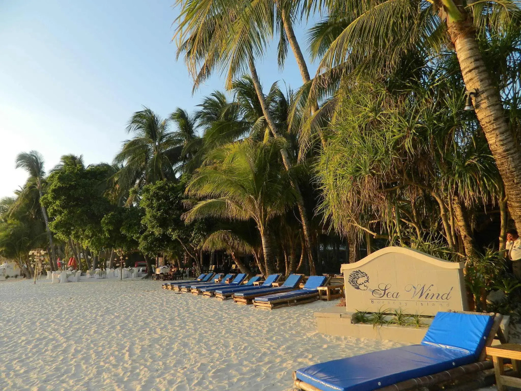 Sea Wind Resort