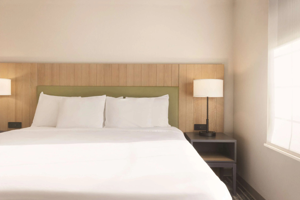 Country Inn & Suites by Radisson, Green Bay North
