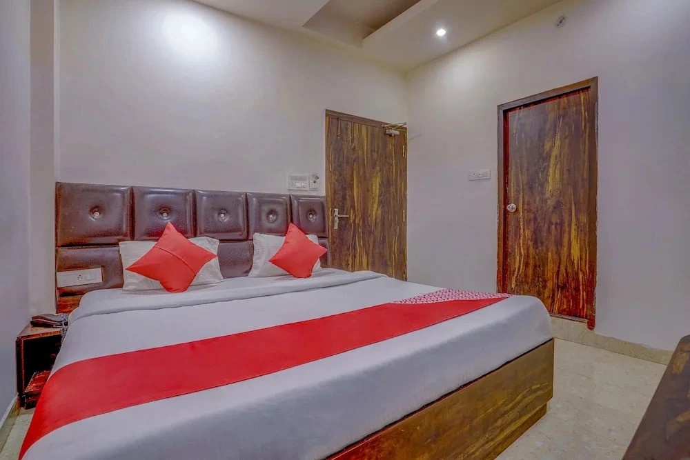 Hotel O Traveller Inn