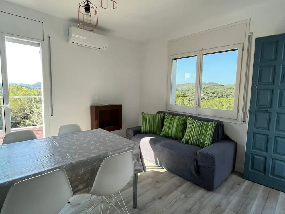 Villa Independiente con Piscina y Vistas