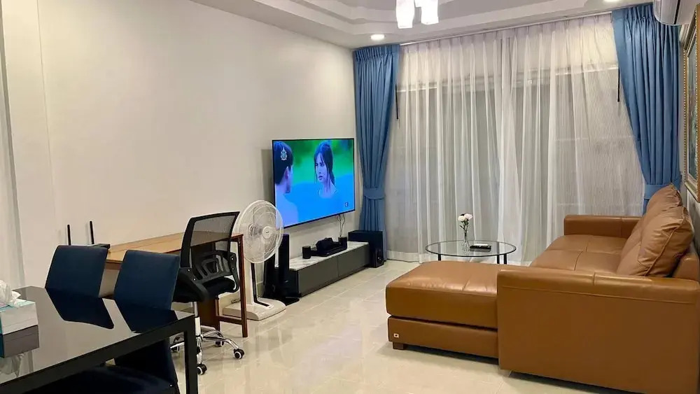 Valley 40 - 2 bdr Private Villa Near Phuket Town