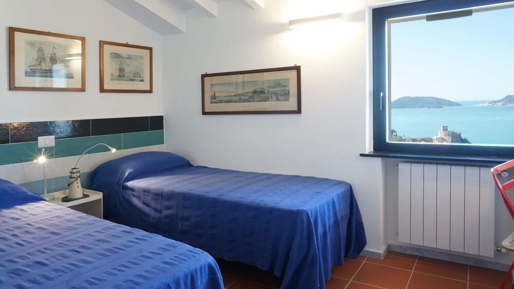 Miralunga-appartament-in-villa-e-piscina