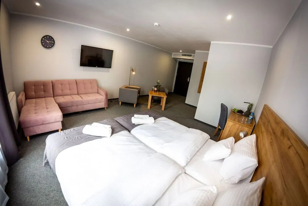 Seven Hotel Bytom - Katowice