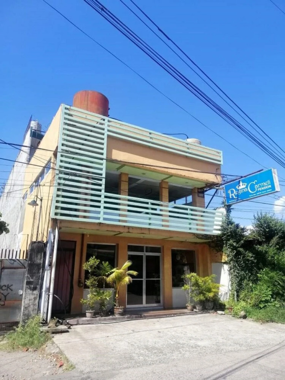 Oyo 623 Regina Carmeli Pension