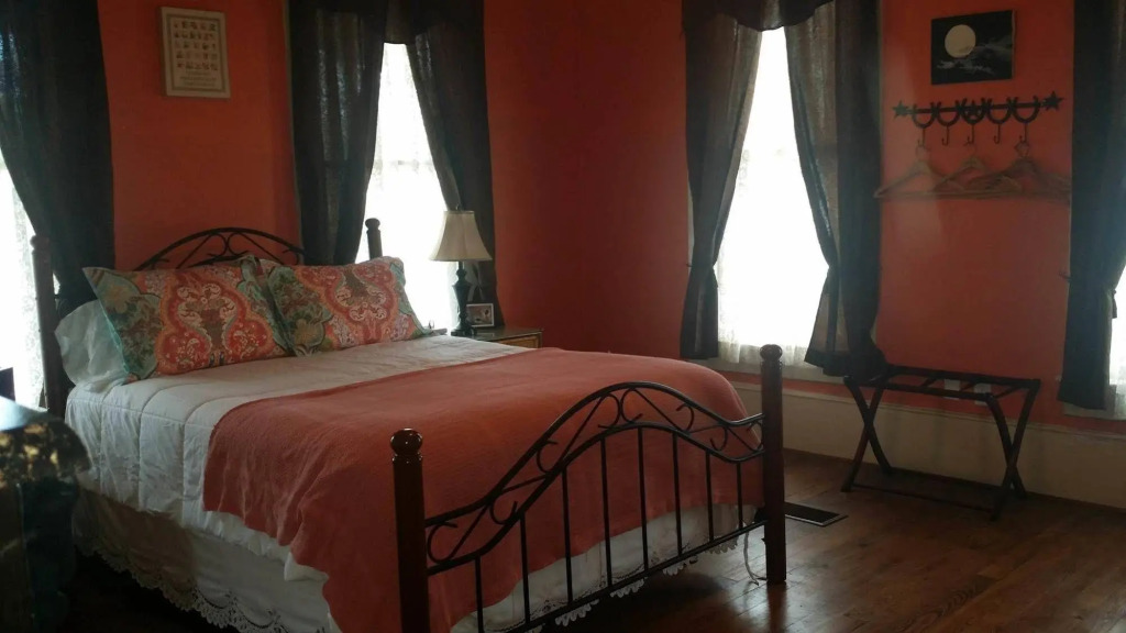 The Graceful Inn