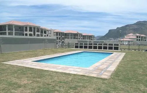 Whale Watchers Luxury Self Catering Accommodation @ Muizenberg East Beach