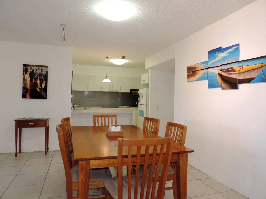 Noosa Boutique Apartments & Elkhorn Villas