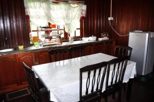 Nuruls Homestay