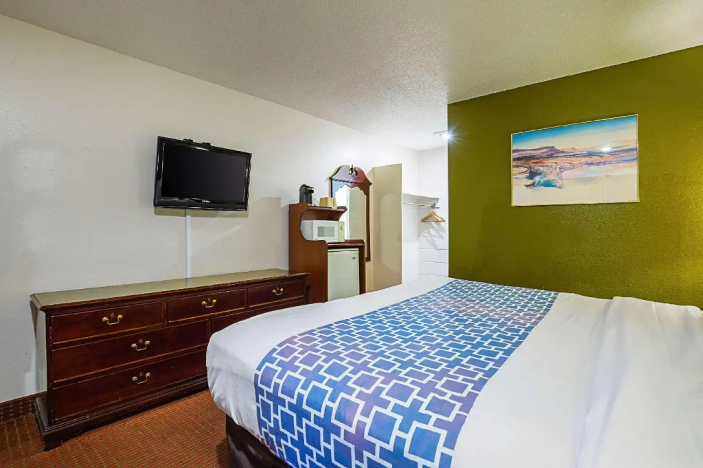 Rodeway Inn