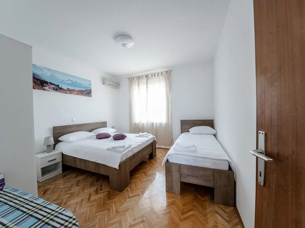 Apartment Zora in Seline, Near Pebble Beach