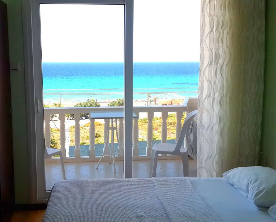 Deniz Otel
