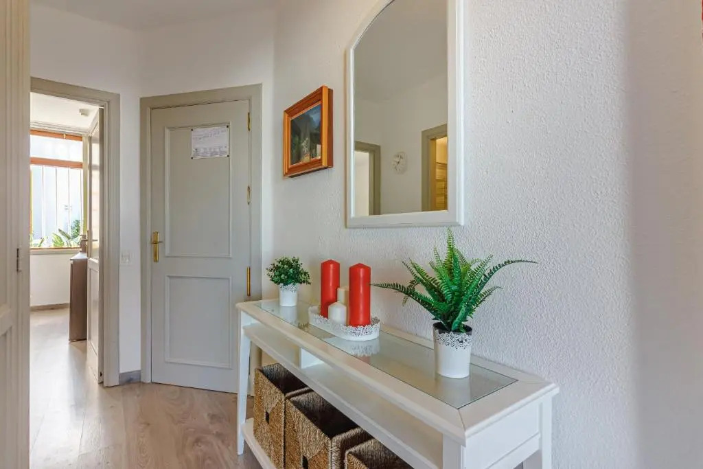 FreeWiFi Sea view Balcony Spacious Bedroom 2 Pools