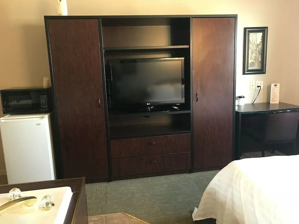 Warman Hotel