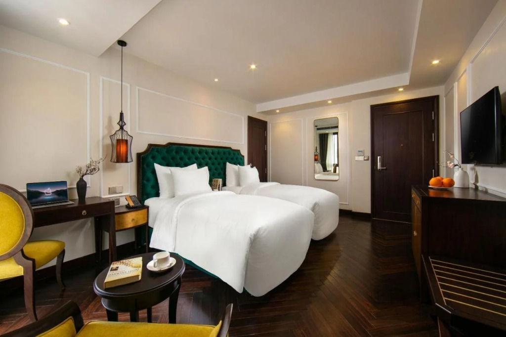 GM Premium Hotel