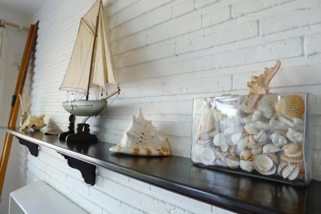 Newly Renovated Beachfront Apartment Ideally Located in Penelope