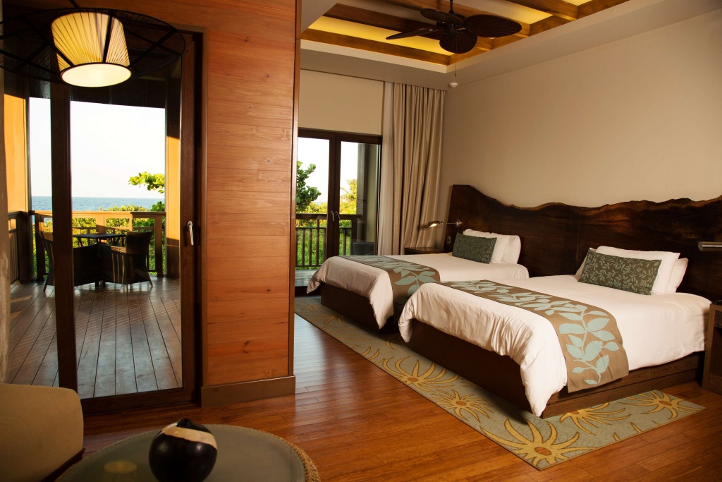 Indura Beach & Golf Resort, Curio Collection by Hilton