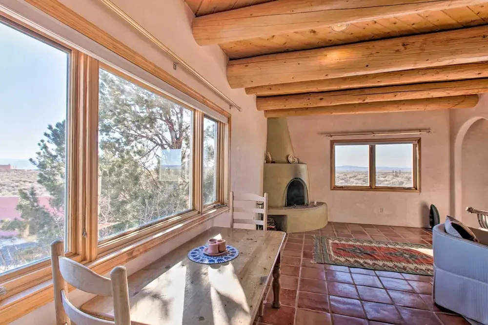 Southwest Home w/ 360-degree Mtn View, Ski Nearby!