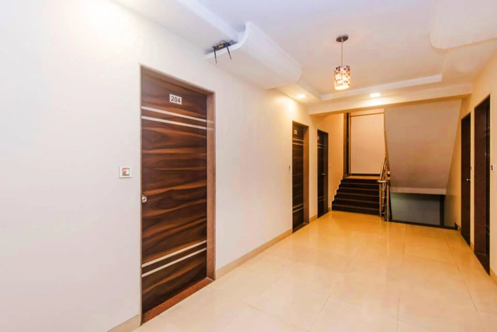 Hotel New Elite Inn - Near MIDC Turbhe Navi Mumbai