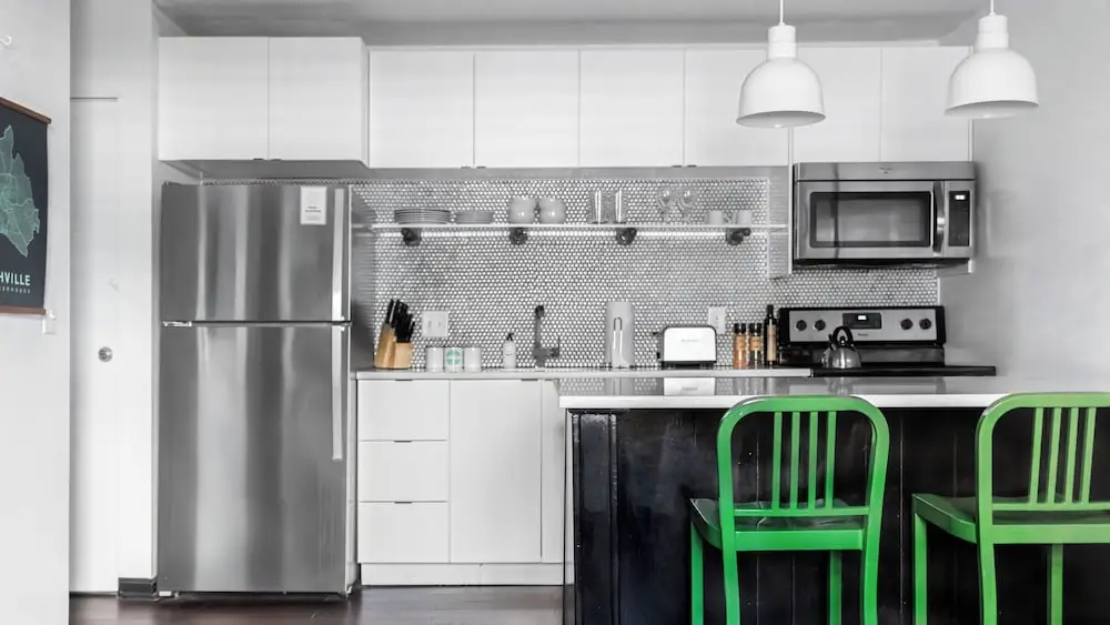 Sleeps 48 Entire Hotel 24 Private Suites, 7min to Broadway, Perfect for Groups Sobro by Avantstay!