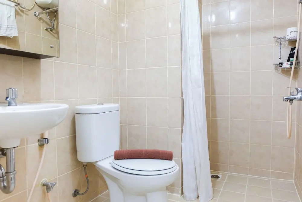 Best Price 2BR at Green Lake Sunter Apartment