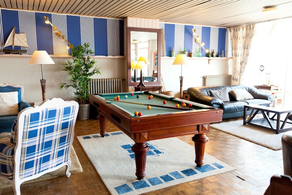Logis Hotel Restaurant De La Plage