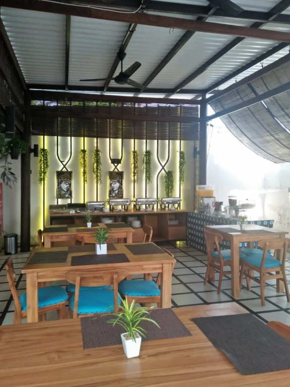 Bali Breezz Hotel