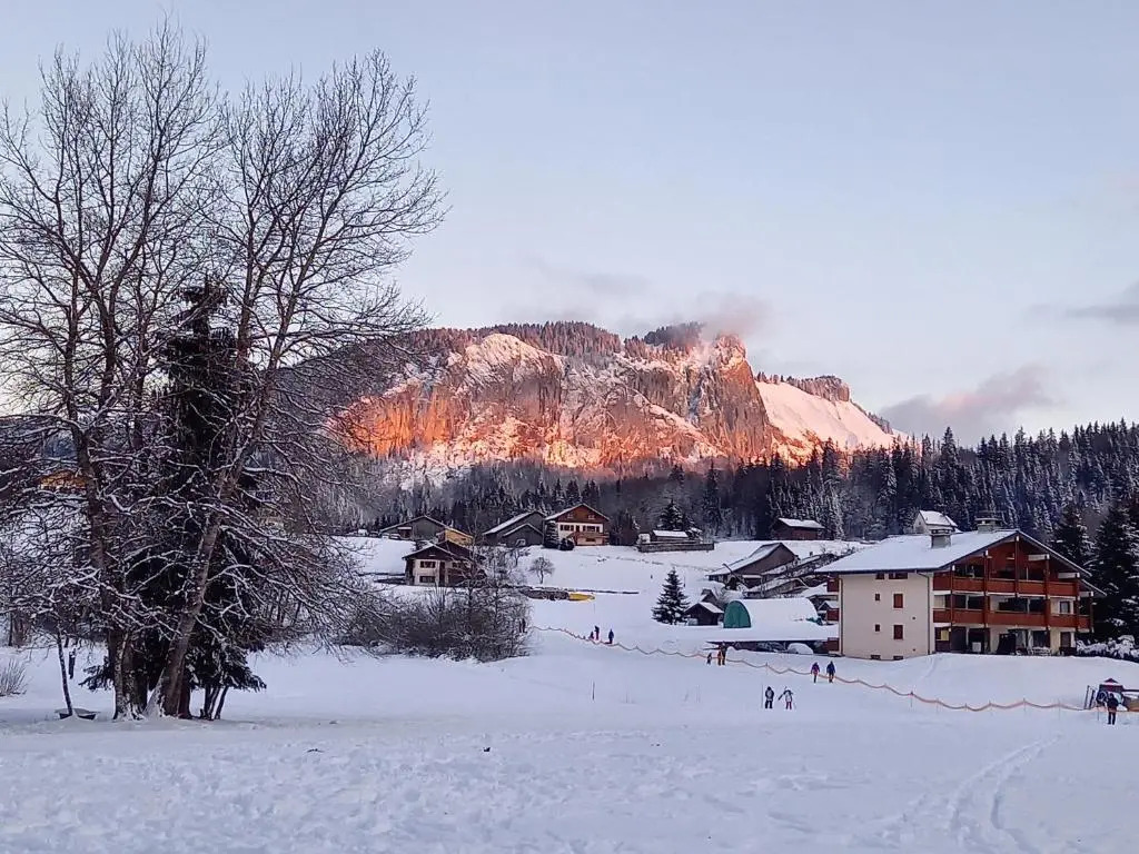 Studio avec vue Les Montagnes