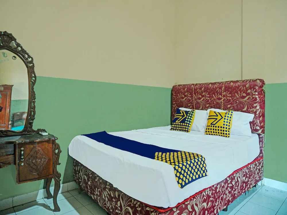 Hotel O Romli