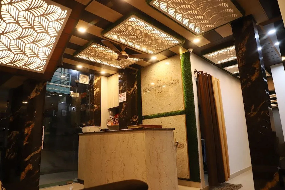Hotel 4 U Rishikesh - Hostel