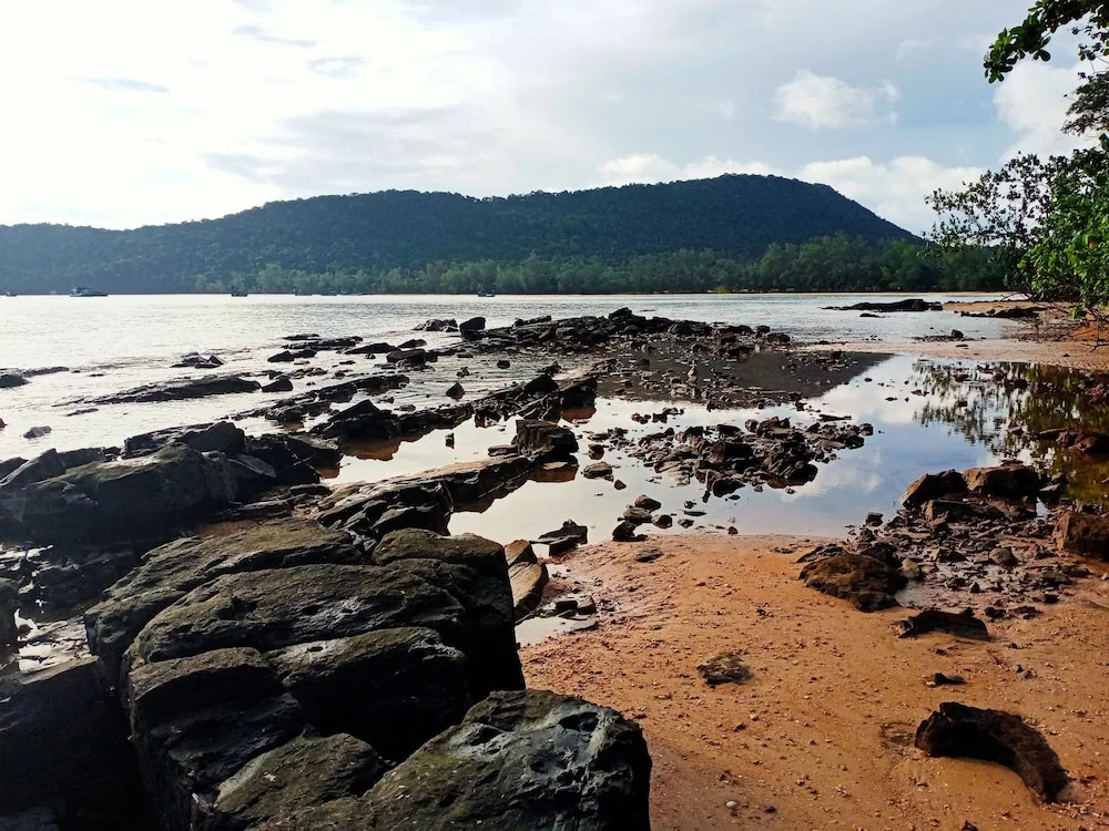 The Azure - M'Pai Bay