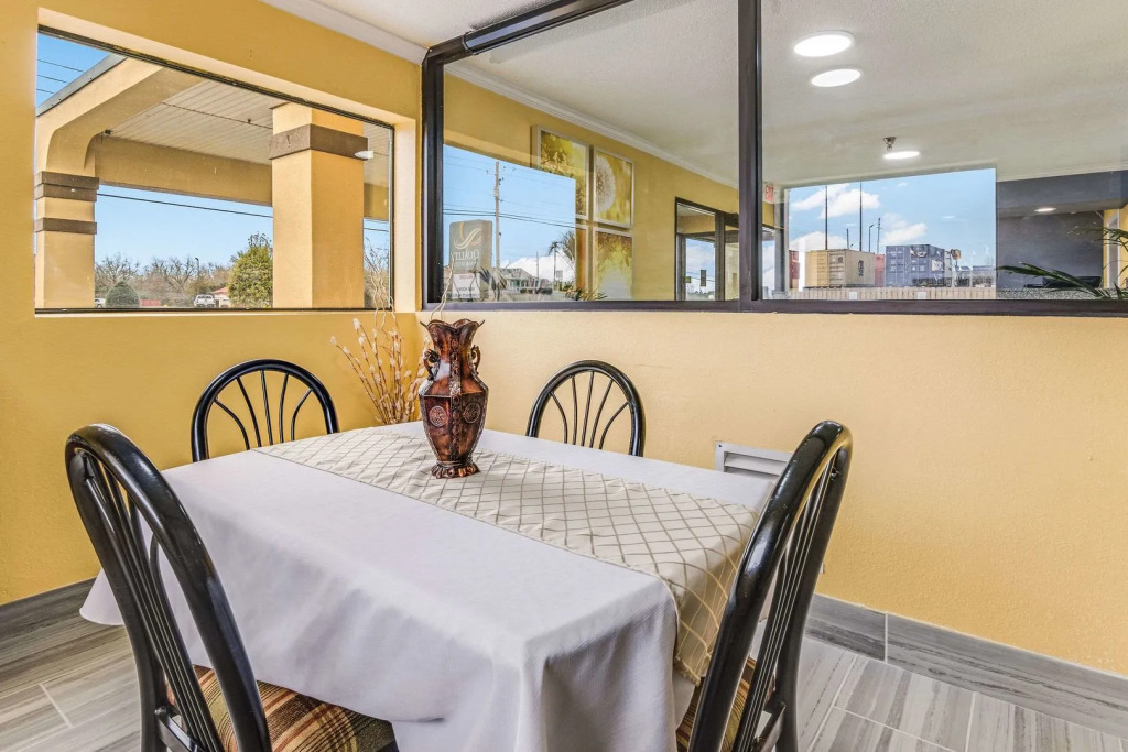 Quality Inn & Suites Dublin