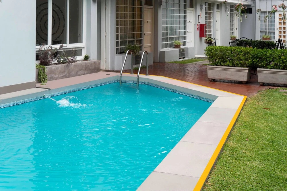 Basadre Suites Boutique Hotel