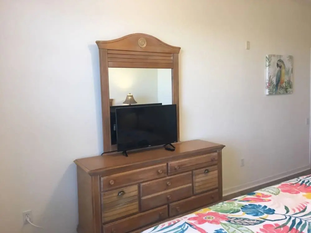 8105 Coconut Palm Way #305