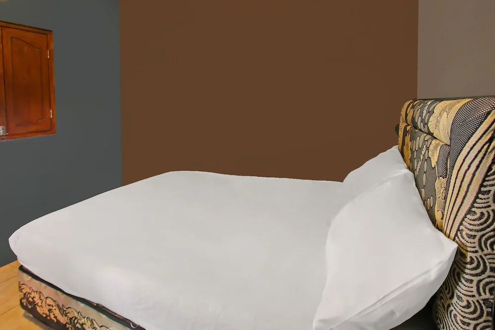 OYO 92308 Kos Duduk