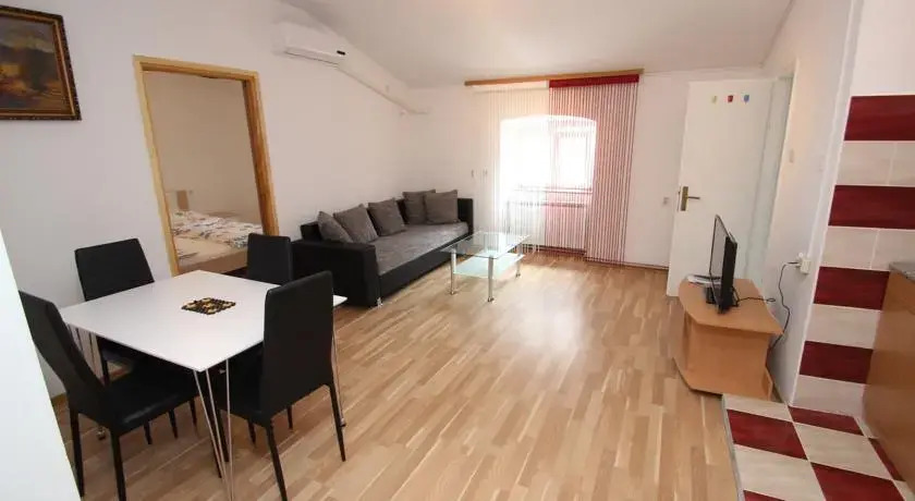 City market apartments Pula