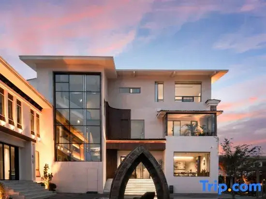 Qingshan Suye · Peak Haven | Designer Resort Manor (Shangri-La Napa Sea Scenic Area)