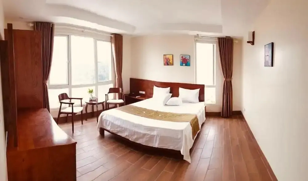 AQUA Hotel - Hải tiến Resort
