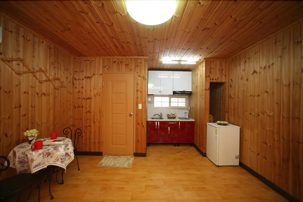 Taean Caribbean Heart Pension