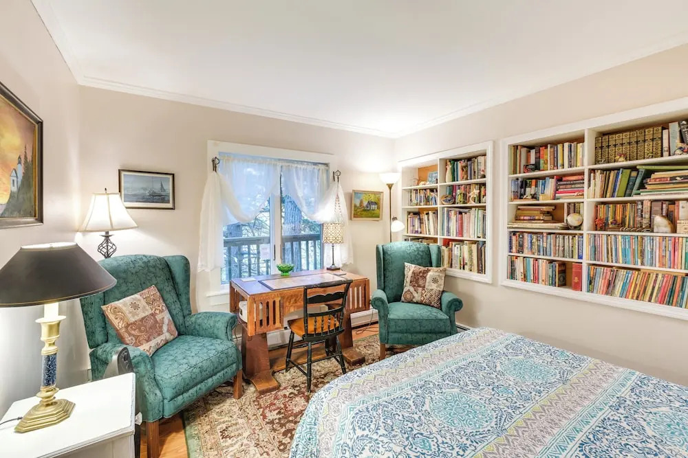 1 Mi to Acadia: Home Near Downtown Bar Harbor!