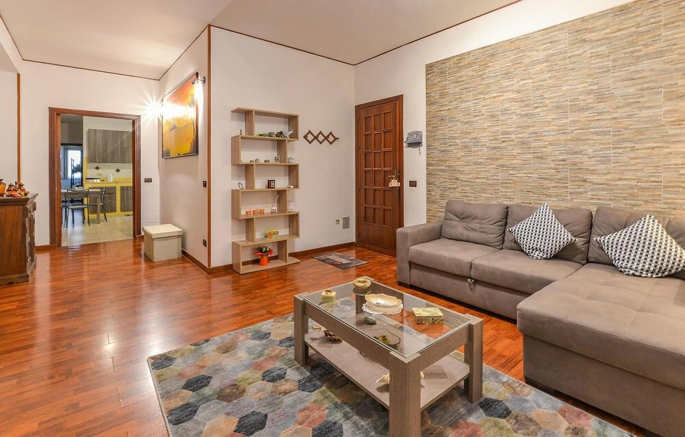 Stunning Apartment in Palermo PA With 3 Bedrooms and Wifi