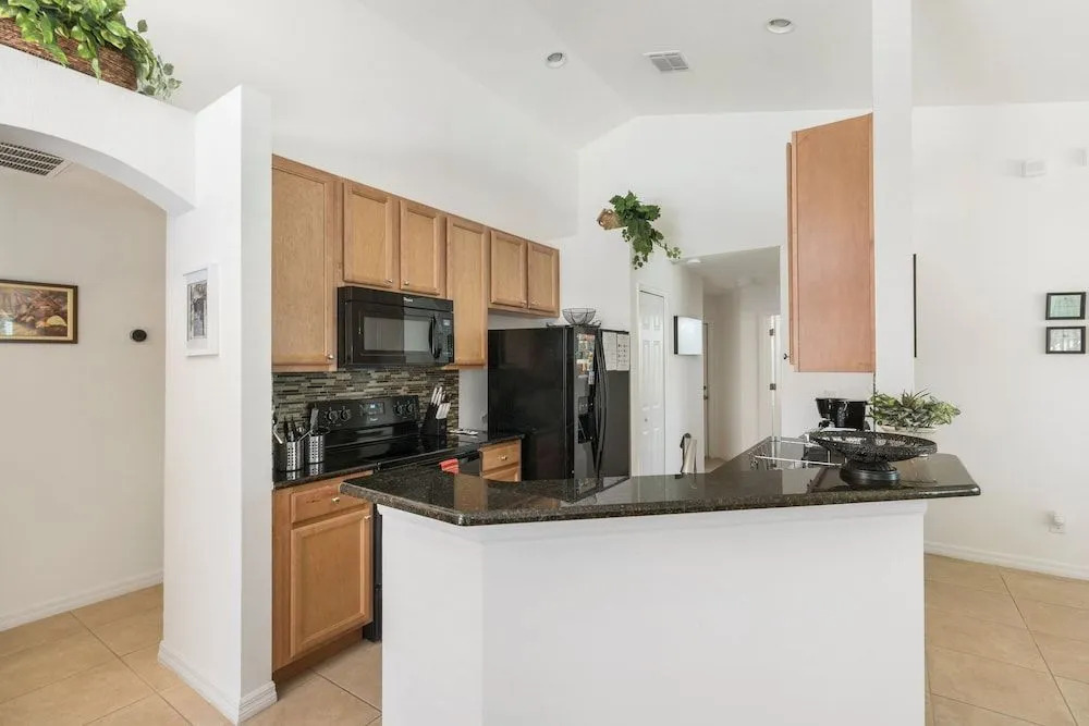 Veranda Palms 4470
