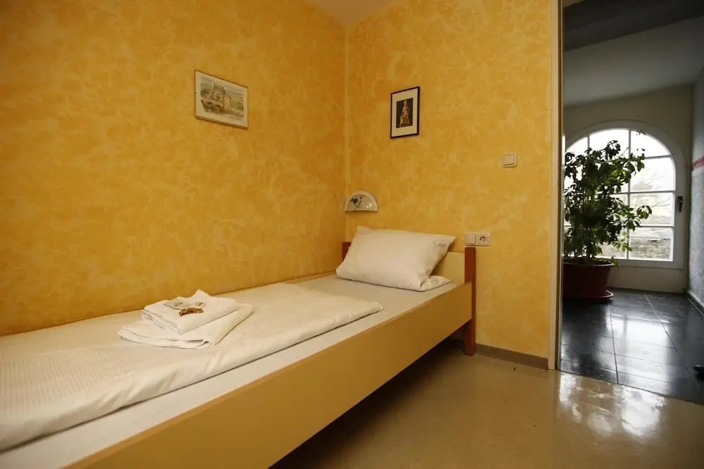 Kolping Hostel Trier im Warsberger Hof